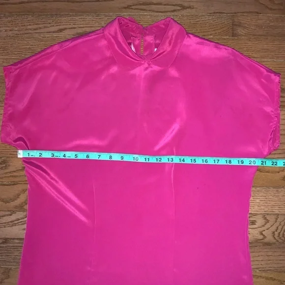 Vintage Fuschia Hot Barbie Pink Short Sleeve Satin Like Dressy Blouse Size Small - Picture 7 of 10